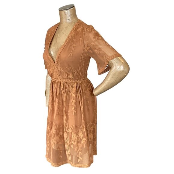 Haute Monde Boho Dreams Floral Embroidered Lace Dress Short Sleeve V-Neck S 272E - Picture 5 of 11